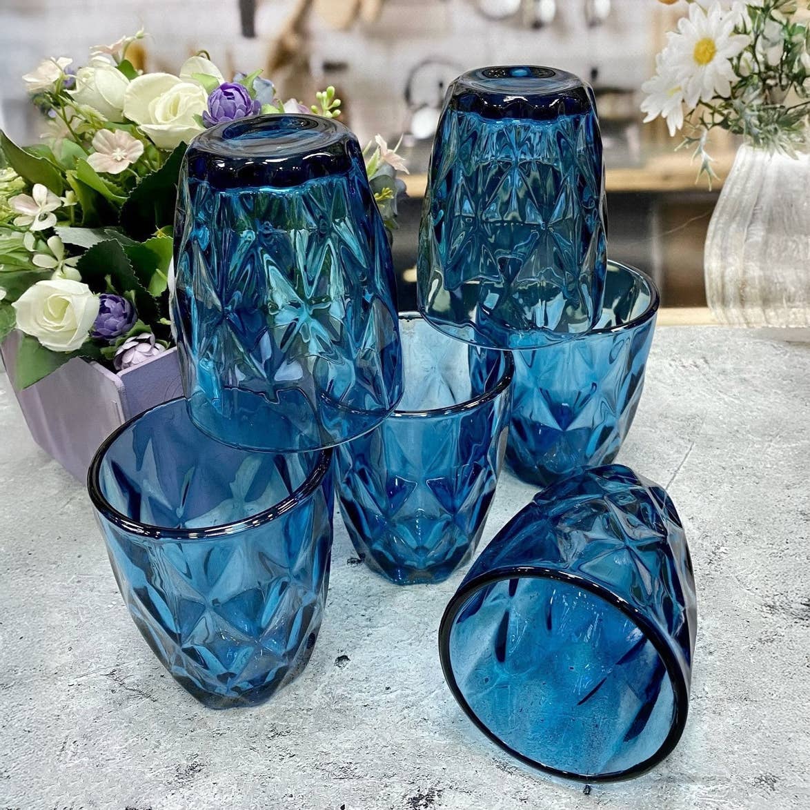 Rhombohedral glass cup, blue color, Set of 6