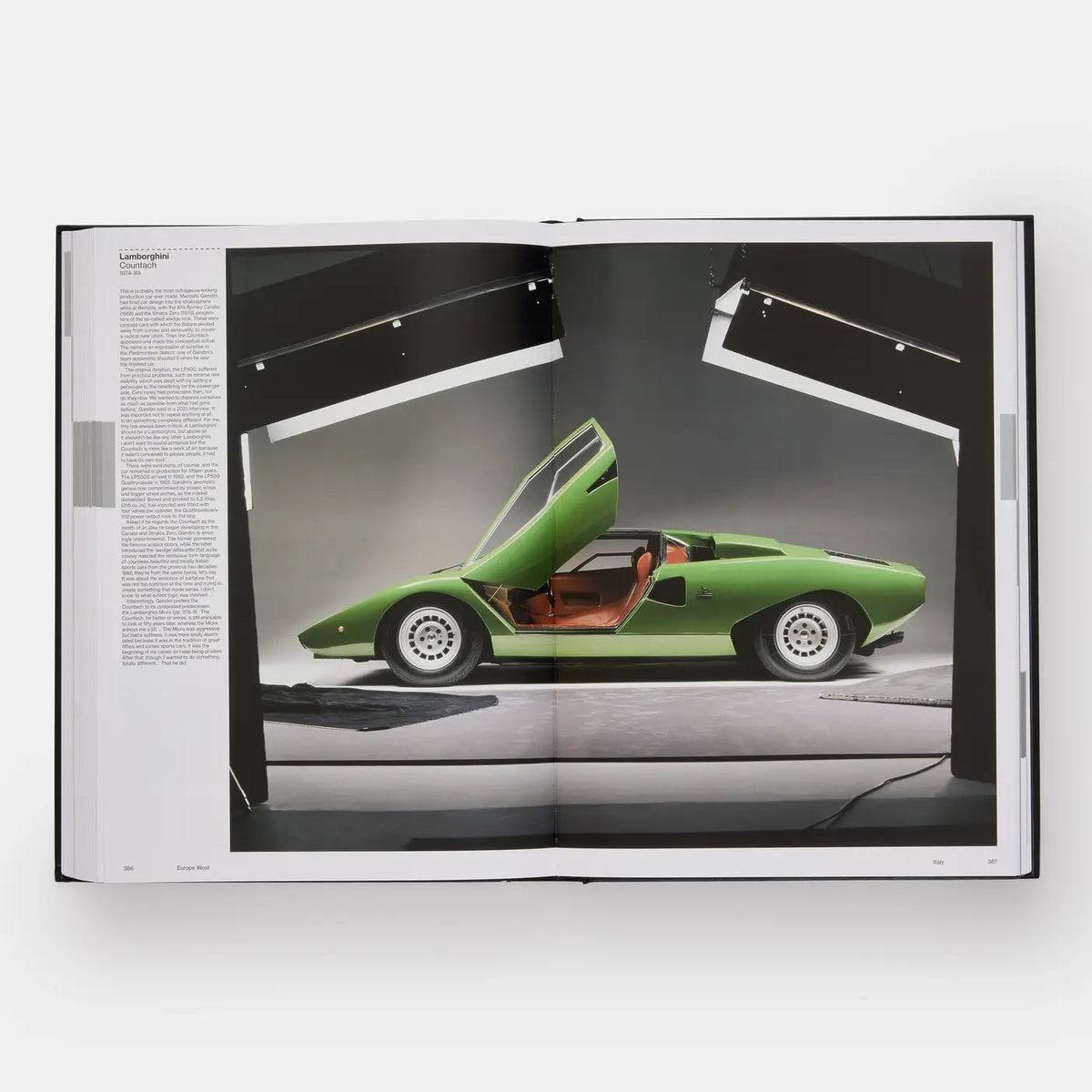 Atlas of Car Design: Iconic Cars Onyx Edition