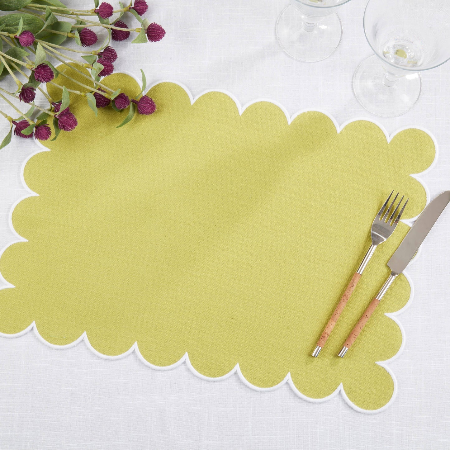 Scalloped Hem Placemat: Rust / 14"x20" - Set of 4