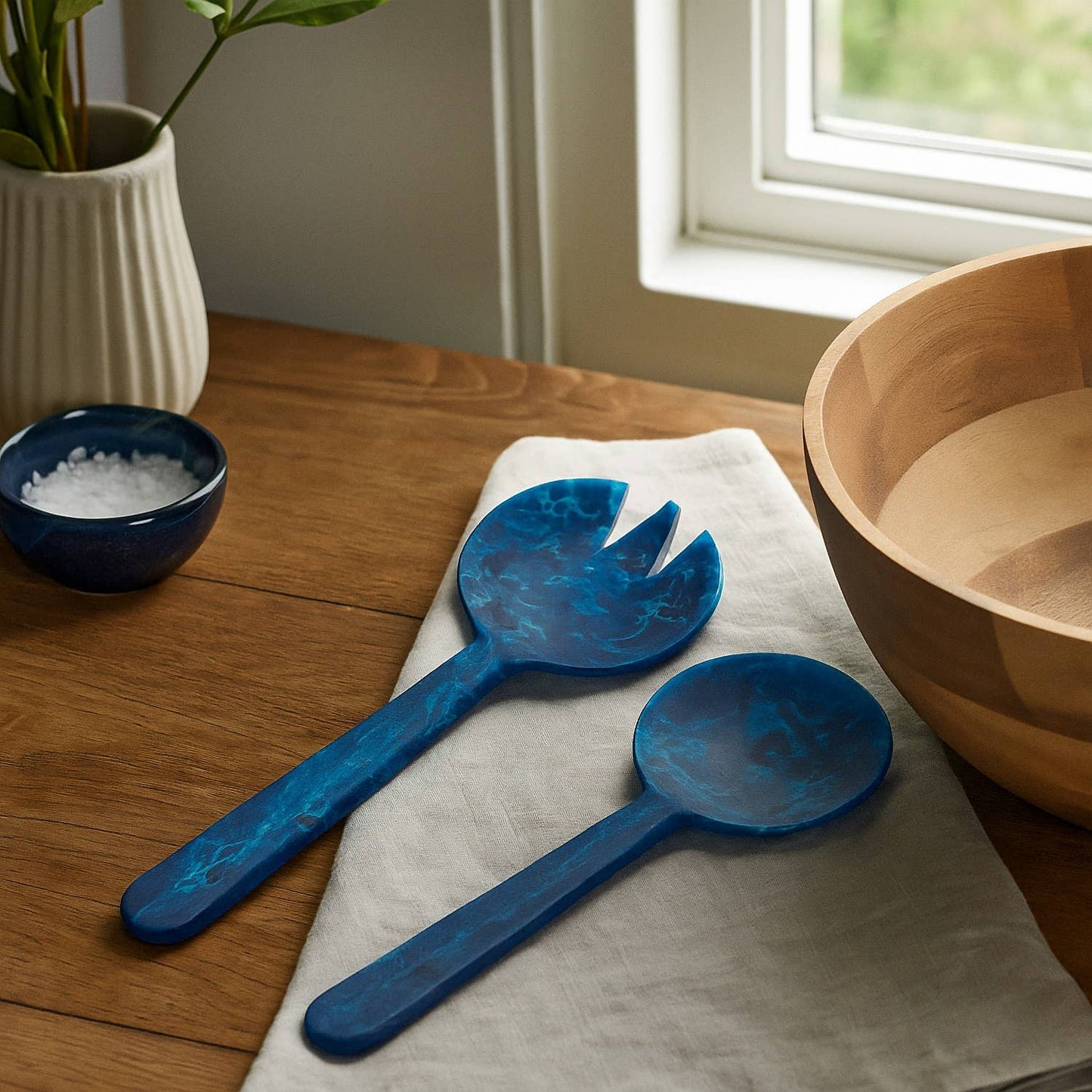 Resin Salad Servers Set - Blue