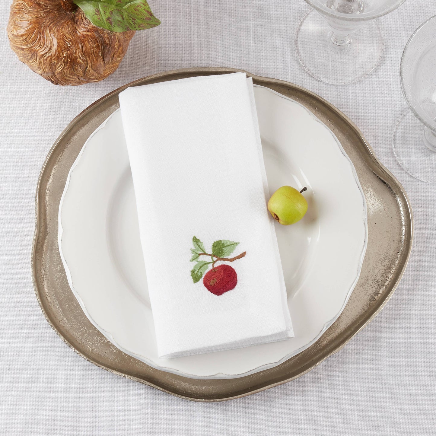 Embroidered Apple Napkin - Set of 4