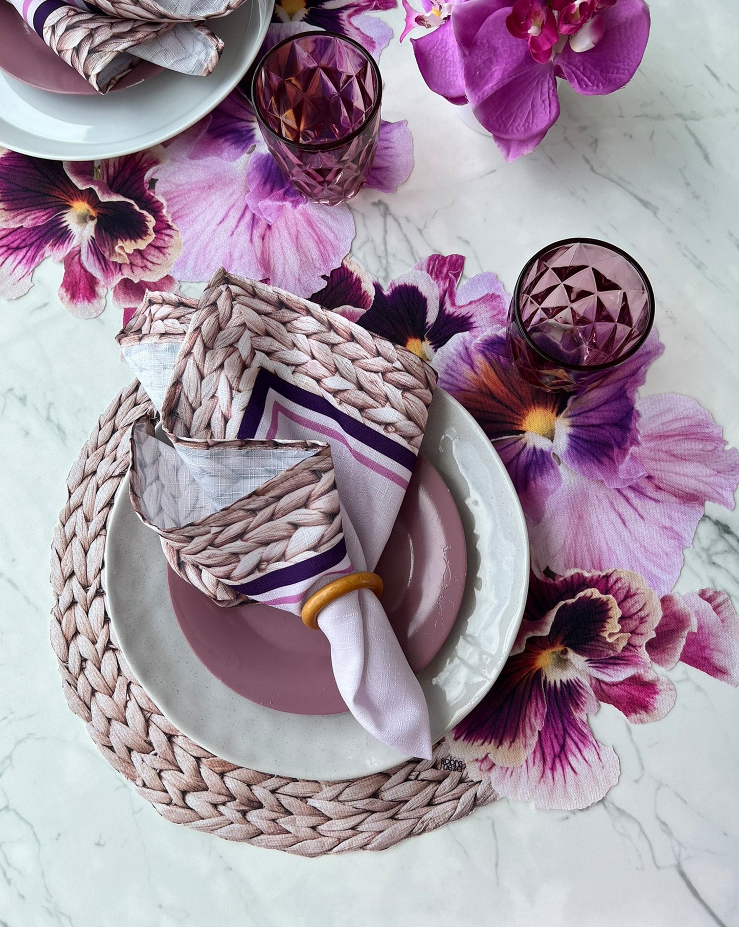 Pansy Easy-Care Napkins (set of 6)