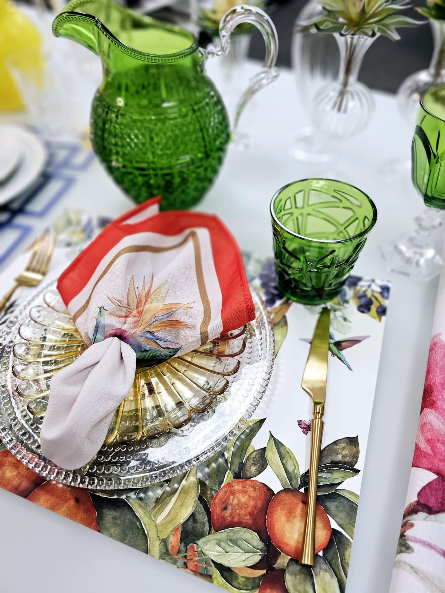 HUMMINGBIRDS PAPER PLACEMAT