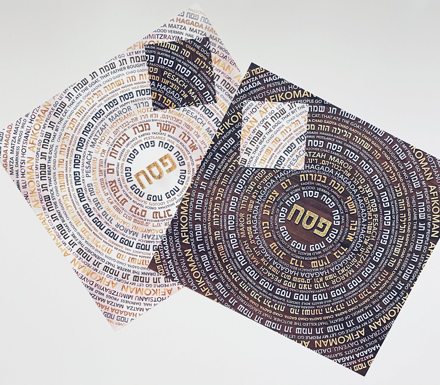 PASSOVER WOOD BACKGROUND PAPER PLACEMAT