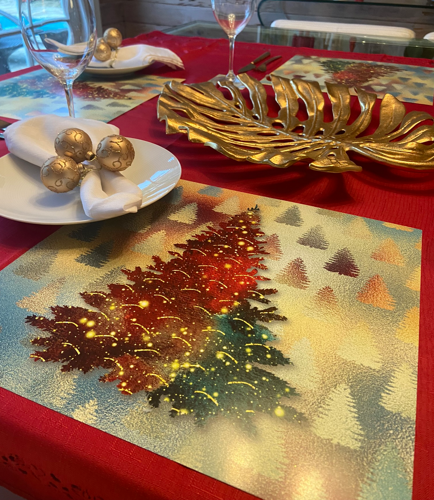 CHRISTMAS TREE PAPER PLACEMAT