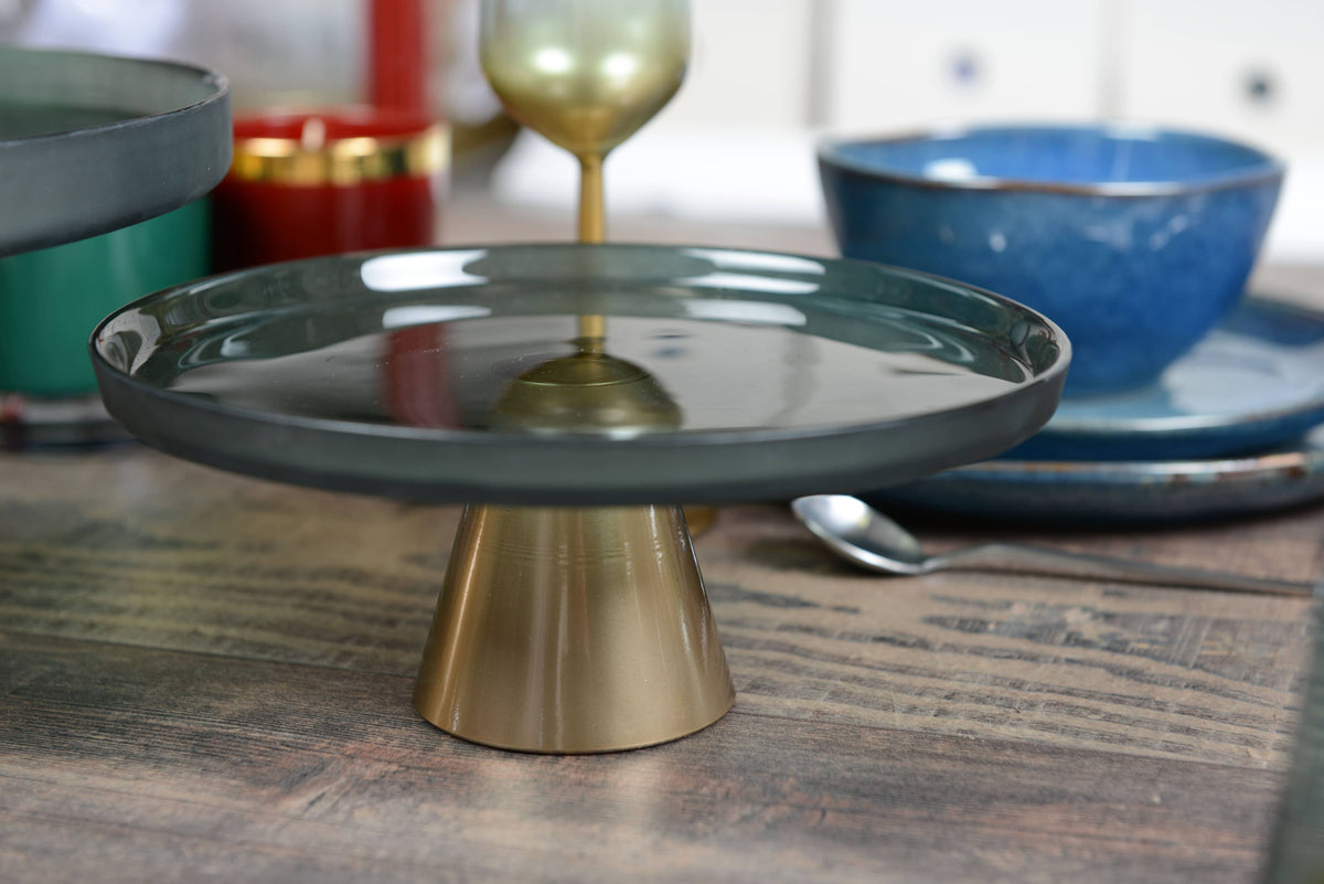 GREEN CAKE STAND