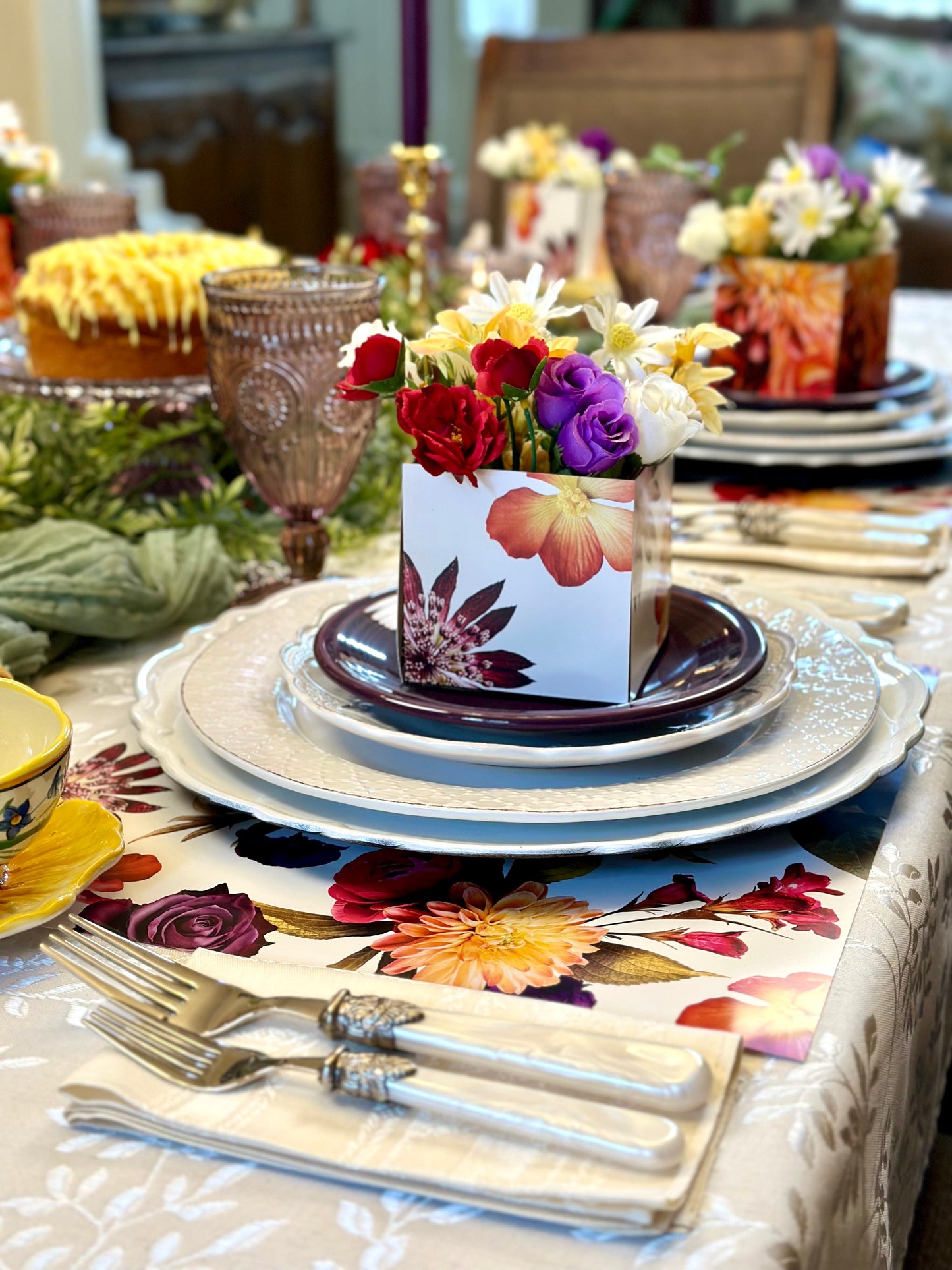 FLOWERS PATTERN PAPER PLACEMAT