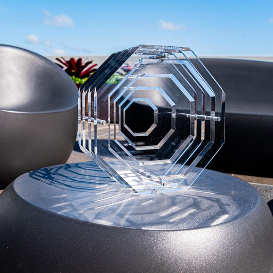 Octagonal Sculpture | Clear