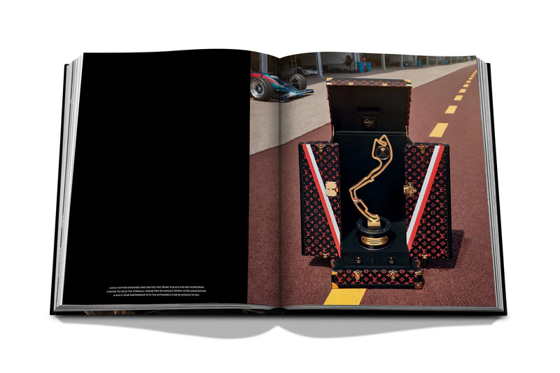 Louis Vuitton: Trophy Trunks - Book