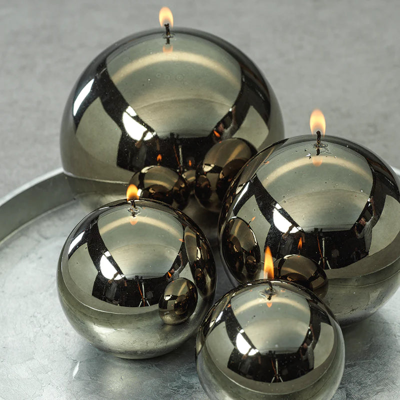 Shiny Dark Green Ball Candle