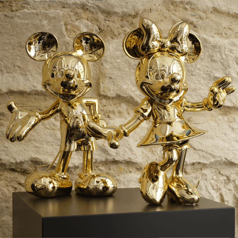 Minnie Welcome - Sculpture